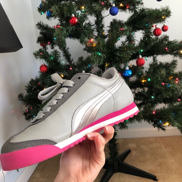 pumas - Picture 3 of 5